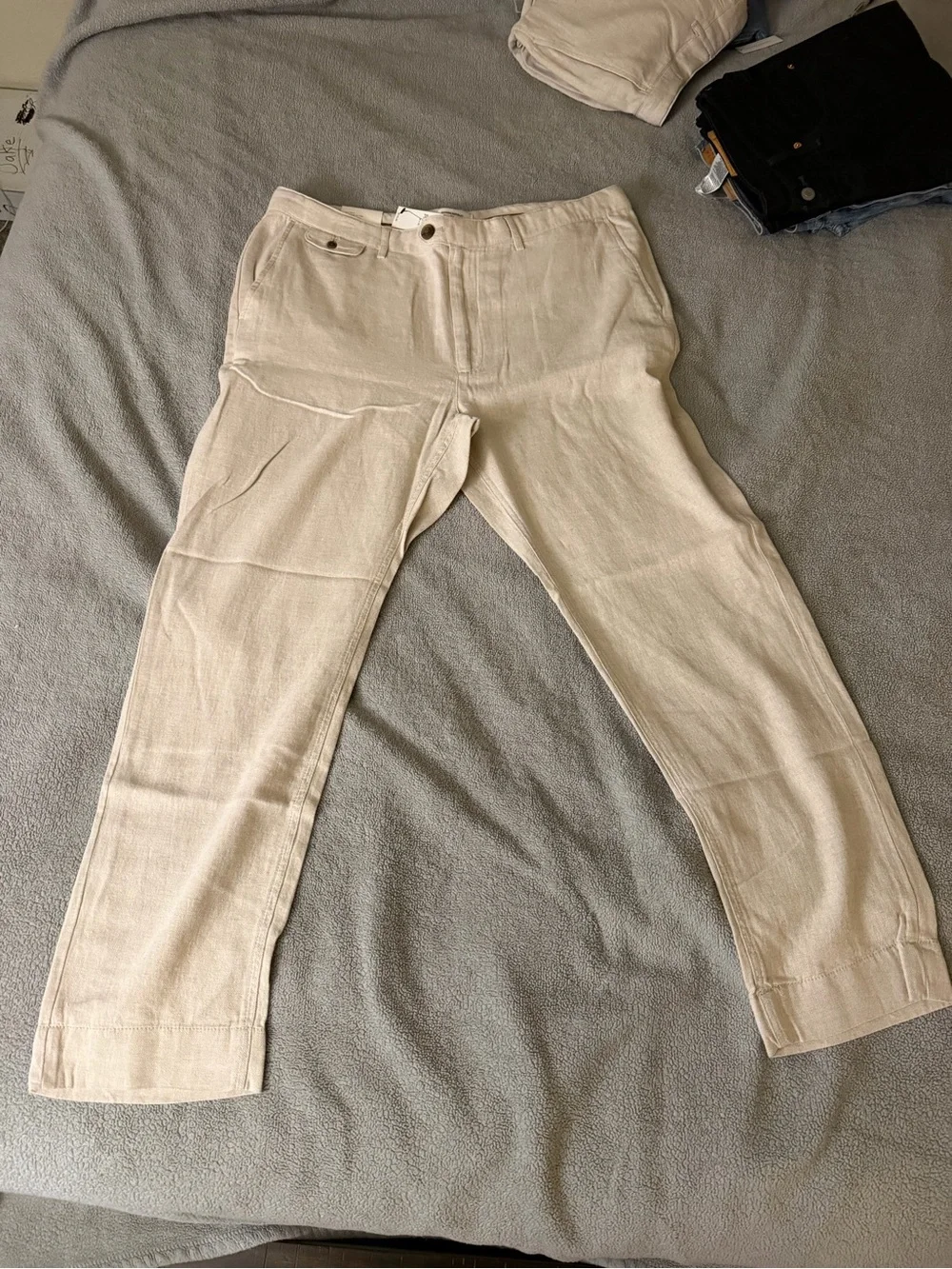 Banana Republic Men’s Linen-Blend Chinos — Light Beige